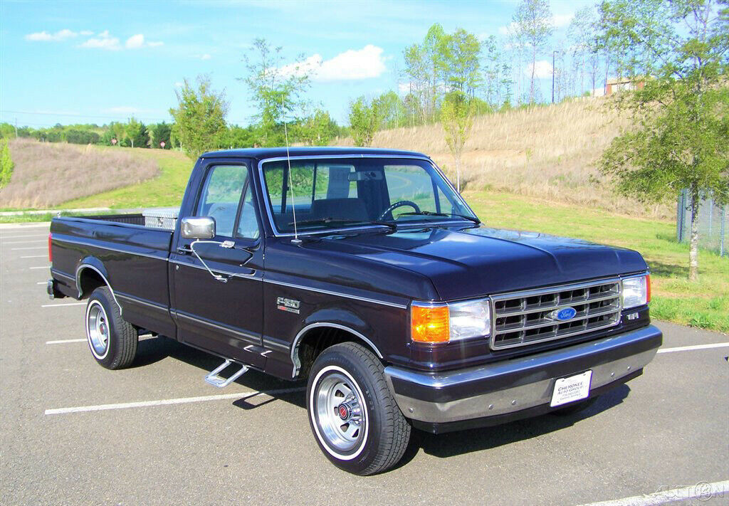 1989 Blue Ford F-150