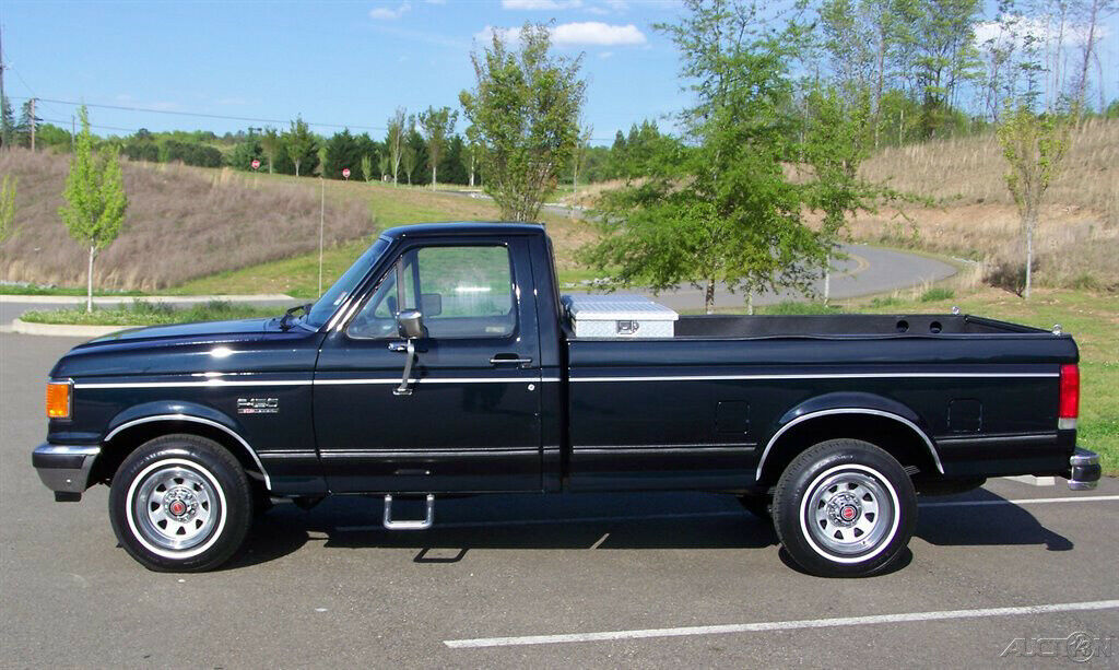 1989 Blue Ford F-150