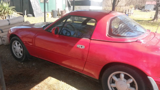 1993 Red Mazda MX-5 Miata Convertible