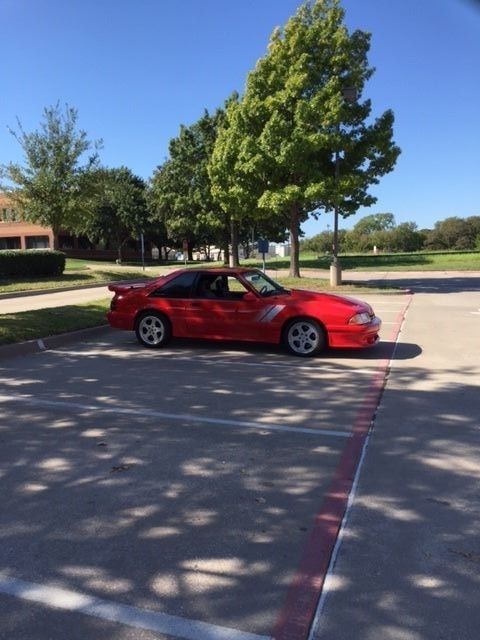 1990 Red Ford Mustang Hatchback