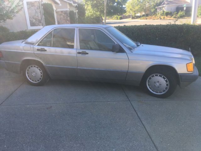 1990 Tan Mercedes-Benz E-Class Sedan