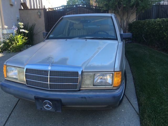1990 Tan Mercedes-Benz E-Class Sedan