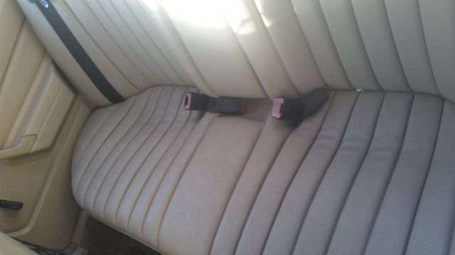 1990 Gold Mercedes-Benz 190-Series Coupe