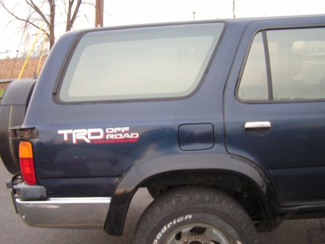 1990 MIDNIGHT PEARL BLUE Toyota 4Runner 4 DOOR SUV