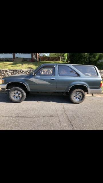 1990 Toyota 4Runner SUV