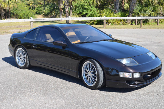 1990 Brown Nissan 300ZX
