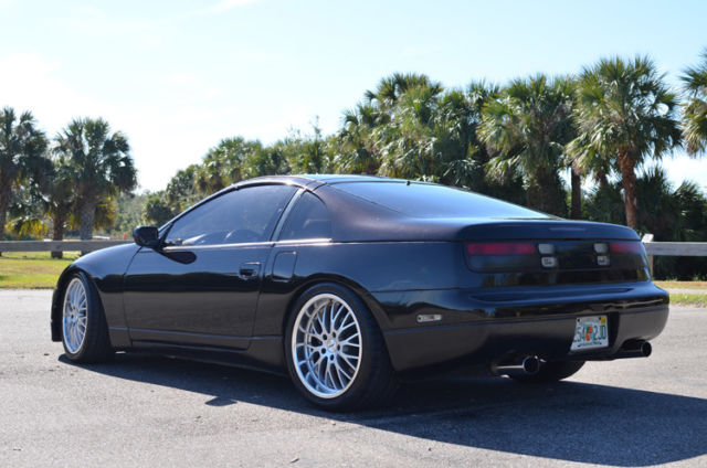1990 Brown Nissan 300ZX