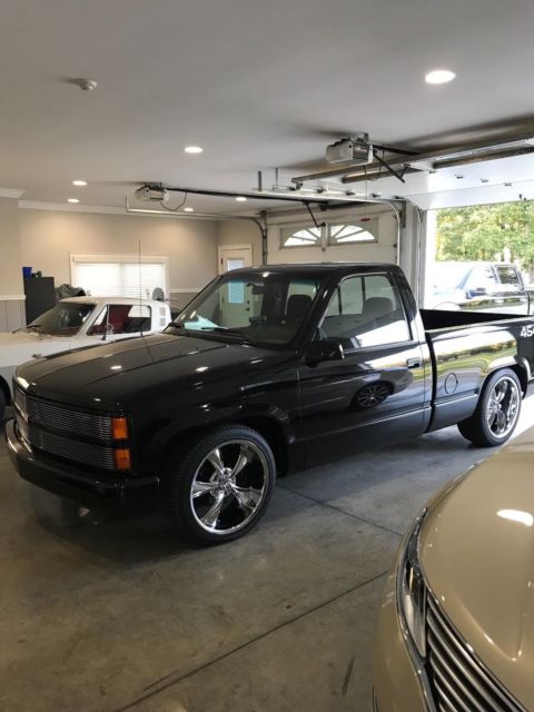 1990 Black Chevrolet C/K Pickup 1500