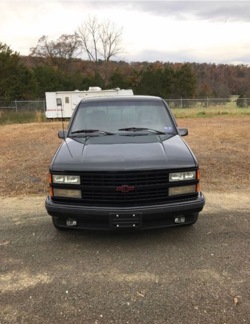 1990 Black Chevrolet C/K Pickup 1500