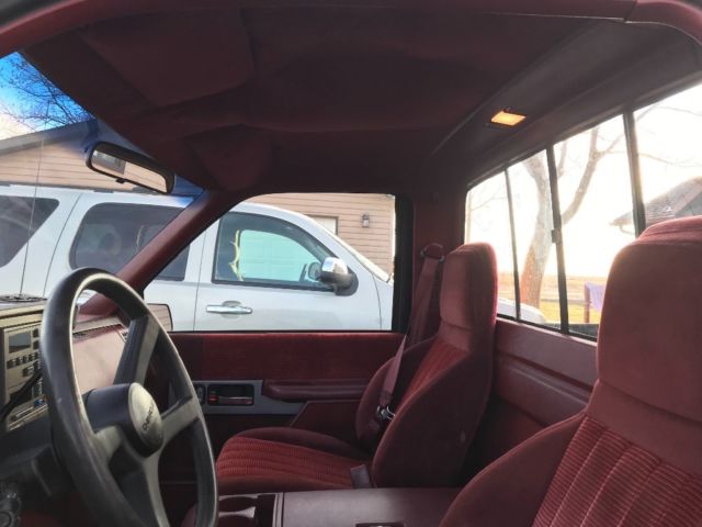 1990 Black Chevrolet C/K Pickup 1500