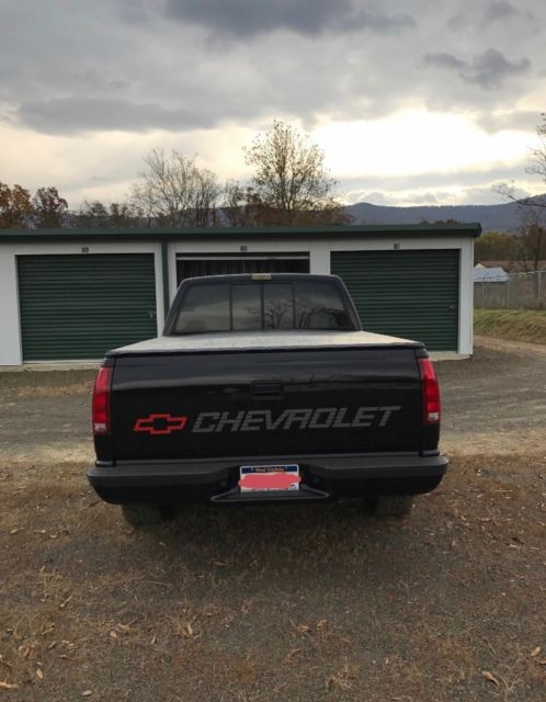1990 Black Chevrolet C/K Pickup 1500