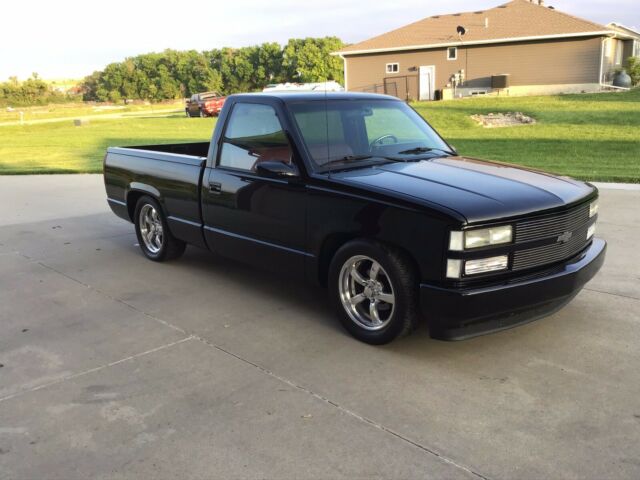 1990 Black Chevrolet C/K Pickup 1500 Standard Cab Pickup