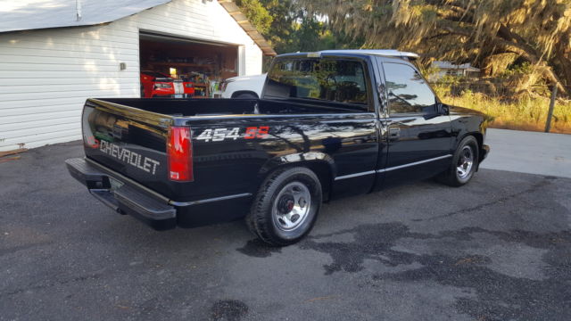 1990 Black Chevrolet C/K Pickup 1500