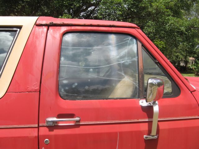 1990 Red Ford Bronco SUV