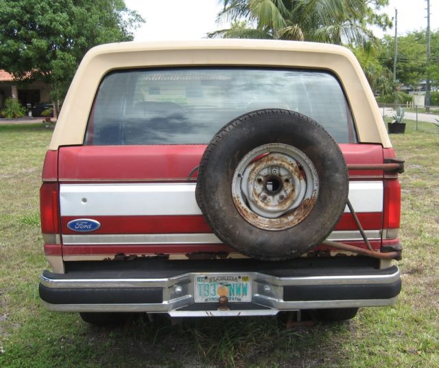 1990 Red Ford Bronco SUV