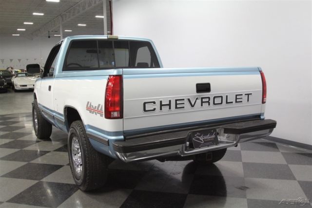 1990 Blue Chevrolet C/K Pickup 1500