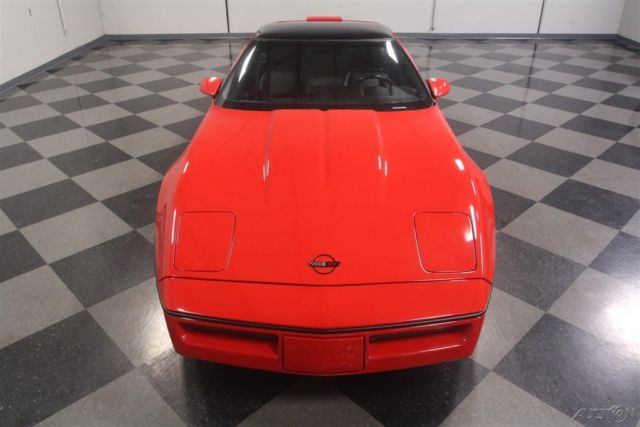 1990 Red Chevrolet Corvette
