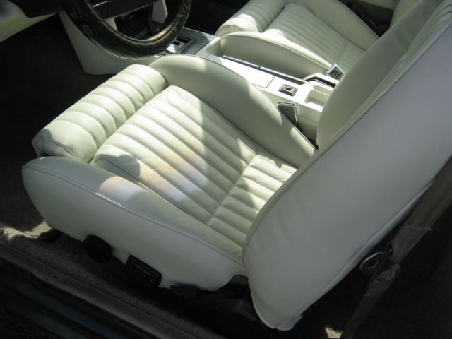 1990 Green Ford Mustang Convertible