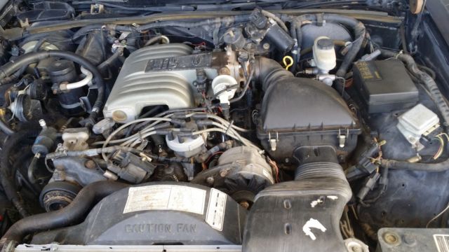 1990 Black Ford Crown Victoria Sedan
