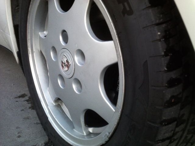 1990 White Porsche 944