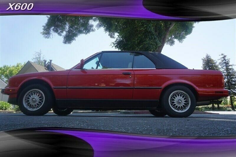 1990 Red BMW 3-Series --