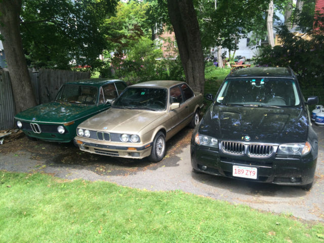 1990 Gold BMW 3-Series Coupe