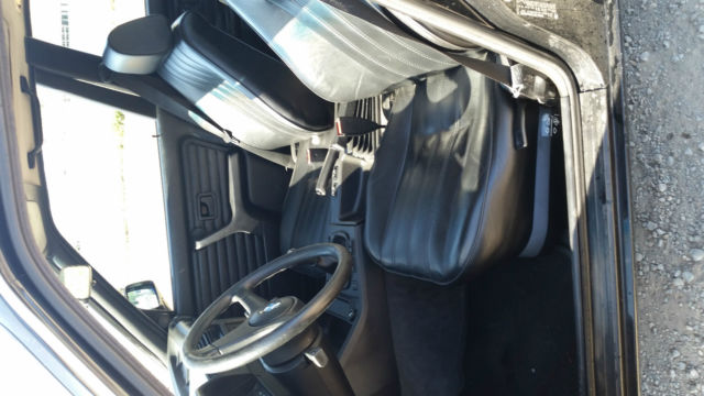 1990 Black BMW 3-Series