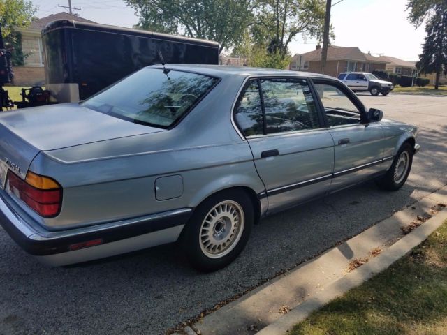1990 Blue BMW 7-Series