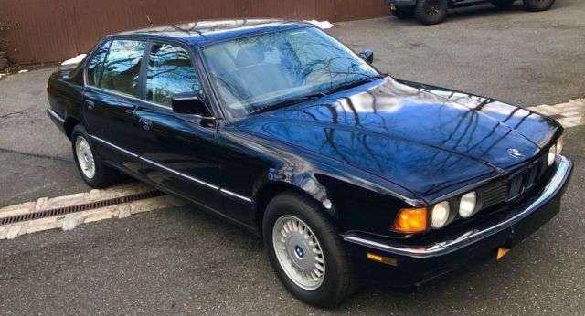 1990 Black BMW 7-Series Sedan