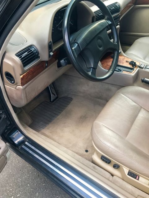 1990 Black BMW 7-Series Sedan
