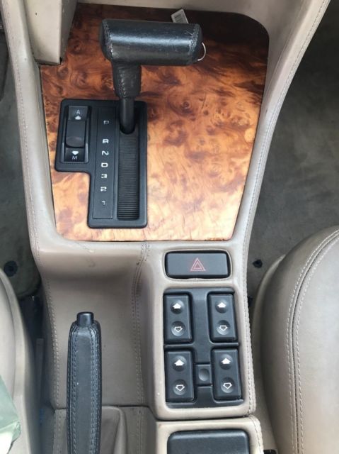 1990 Black BMW 7-Series Sedan