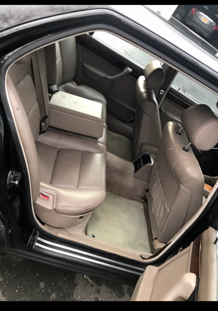 1990 Black BMW 7-Series Sedan