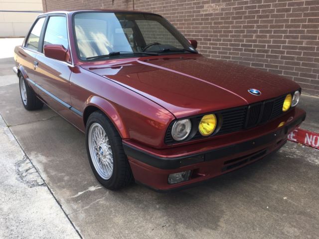 1990 Burgundy BMW 3-Series Coupe