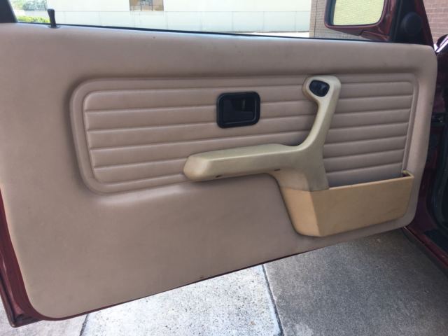 1990 Burgundy BMW 3-Series Coupe