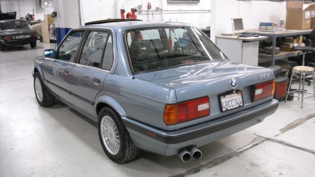 1990 Indigo Blue BMW 3-Series