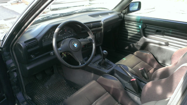 1990 Black BMW 3-Series Convertible