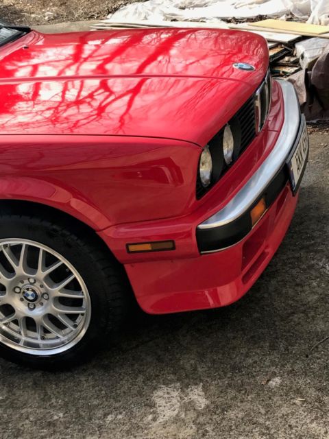 1990 Red BMW 3-Series Convertible
