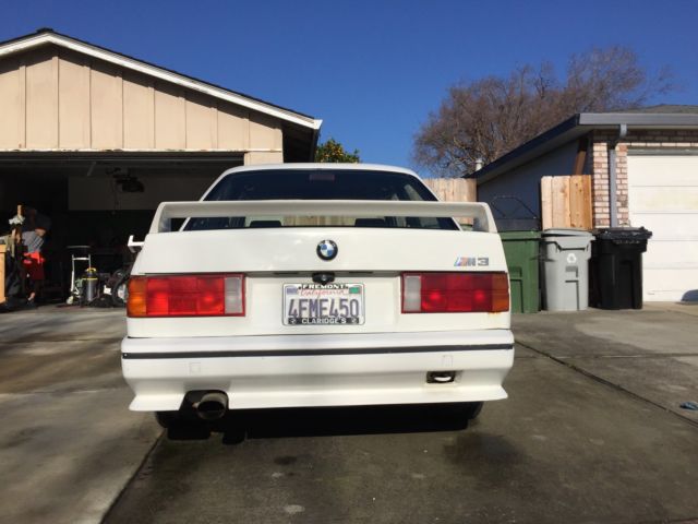 1990 Alpine White BMW M3
