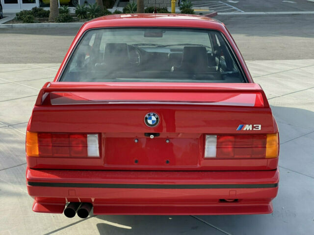 1990 Red BMW M3