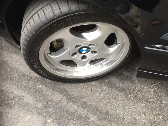 1990 Black BMW M5 Sedan