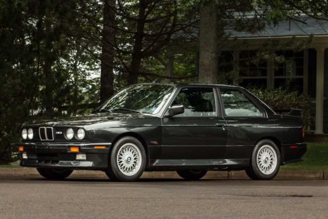 1990 Diamond Schwartz BMW M3 Coupe