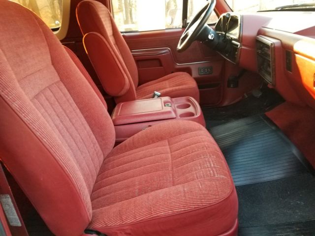 1990 Red Ford Bronco SUV