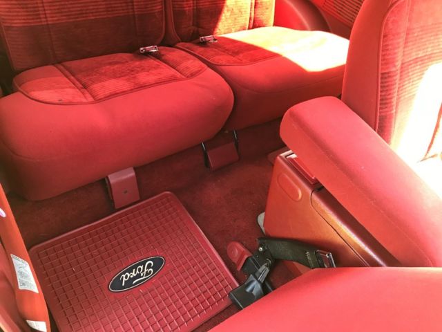 1990 Red Ford Bronco II Hatchback