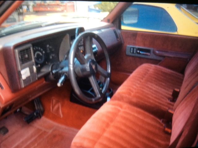 1990 Black/Flames Chevrolet C/K Pickup 1500 Cab & Chassis