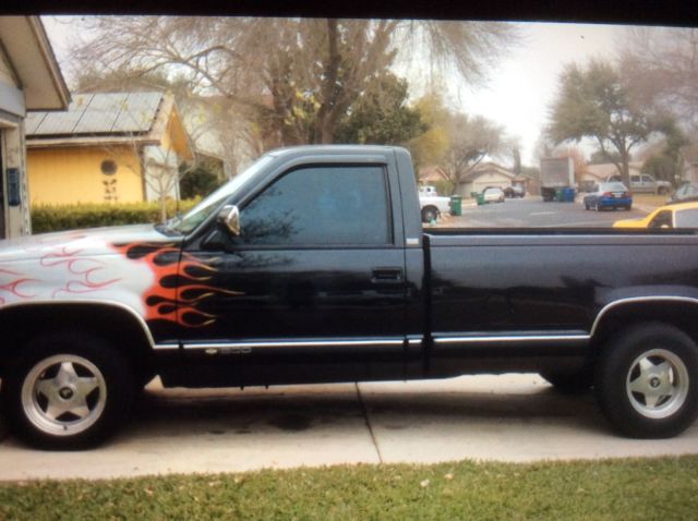 1990 Black/Flames Chevrolet C/K Pickup 1500 Cab & Chassis