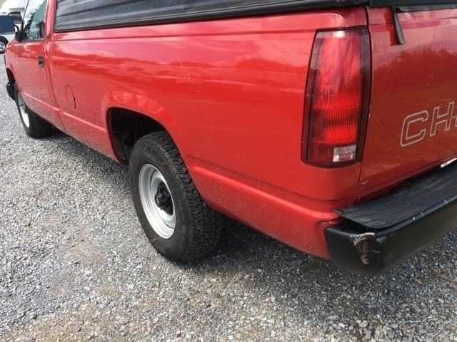 1990 Red Chevrolet C/K Pickup 1500