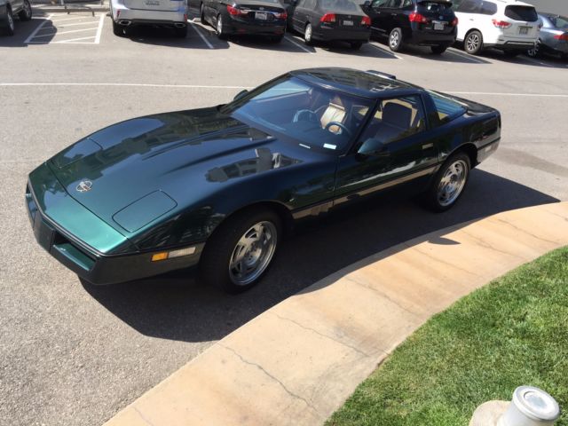 1990 Polo Green Metallic Chevrolet Corvette Coupe