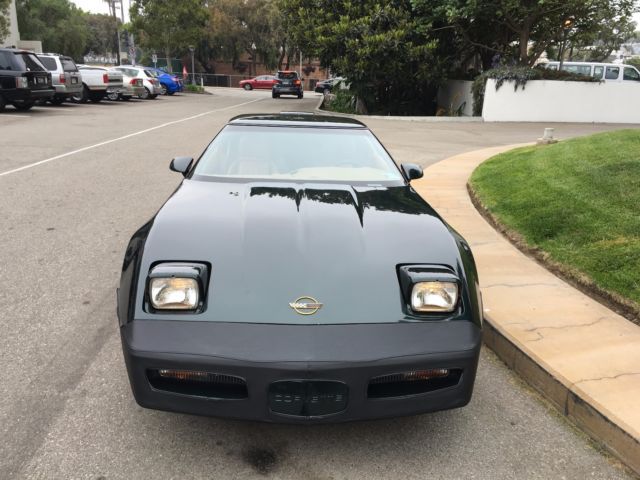 1990 Polo Green Metallic Chevrolet Corvette Coupe