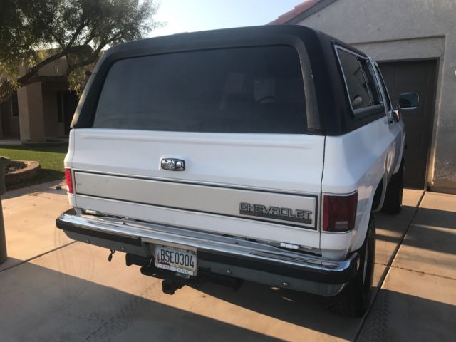 1990 White Chevrolet Blazer