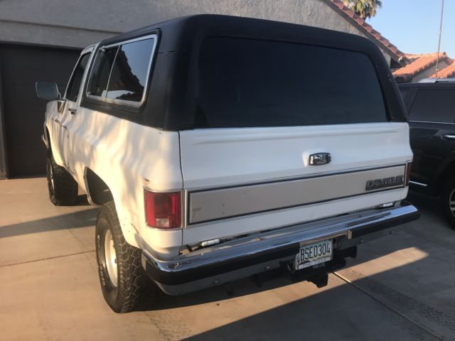 1990 White Chevrolet Blazer